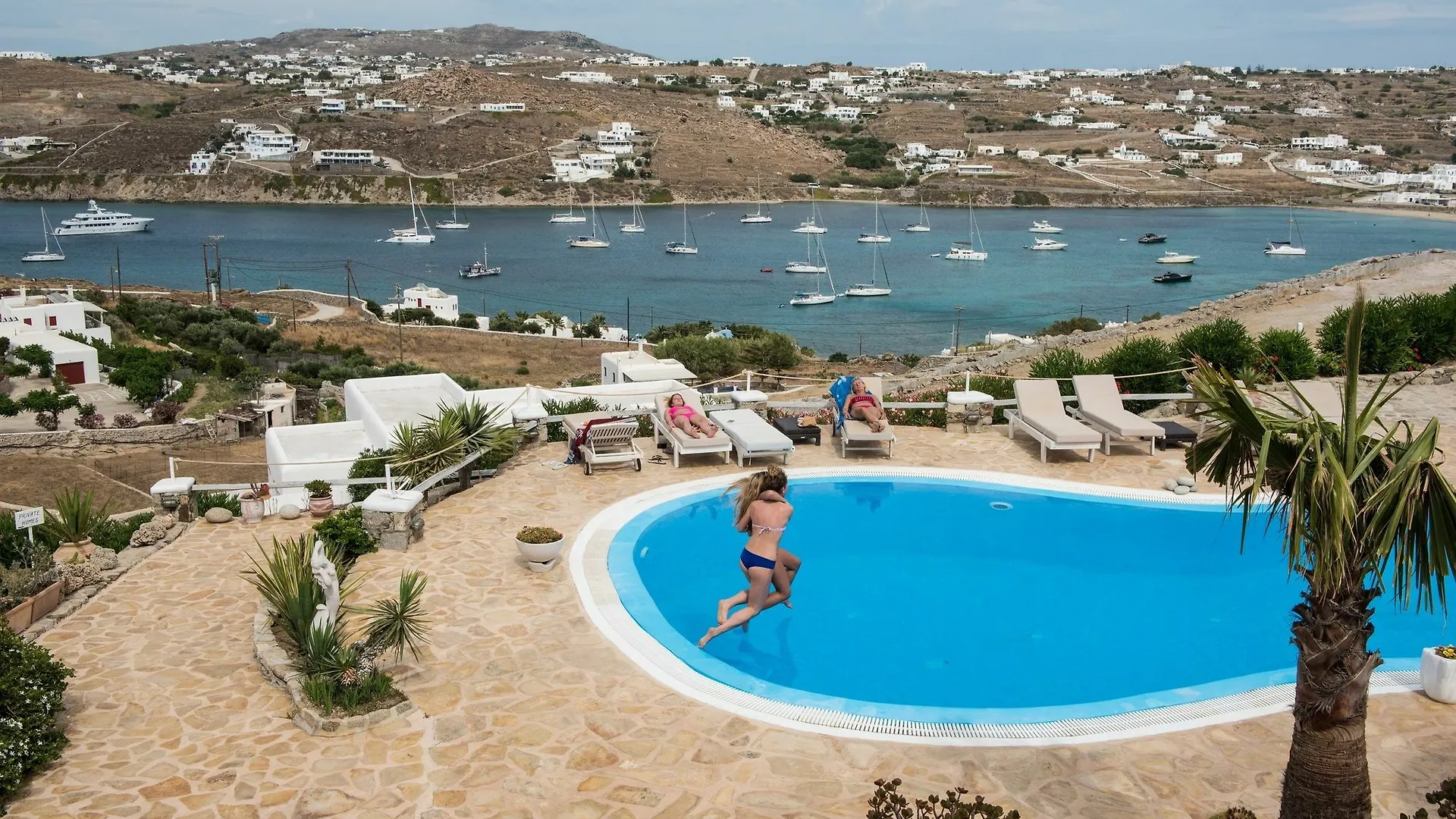 Navy Blue Suites Ornos  Ornos (Mykonos)