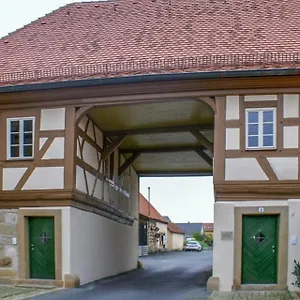 https://torhaus-rattelsdorf-wohnung-lilie-a46085.com-bavaria.com