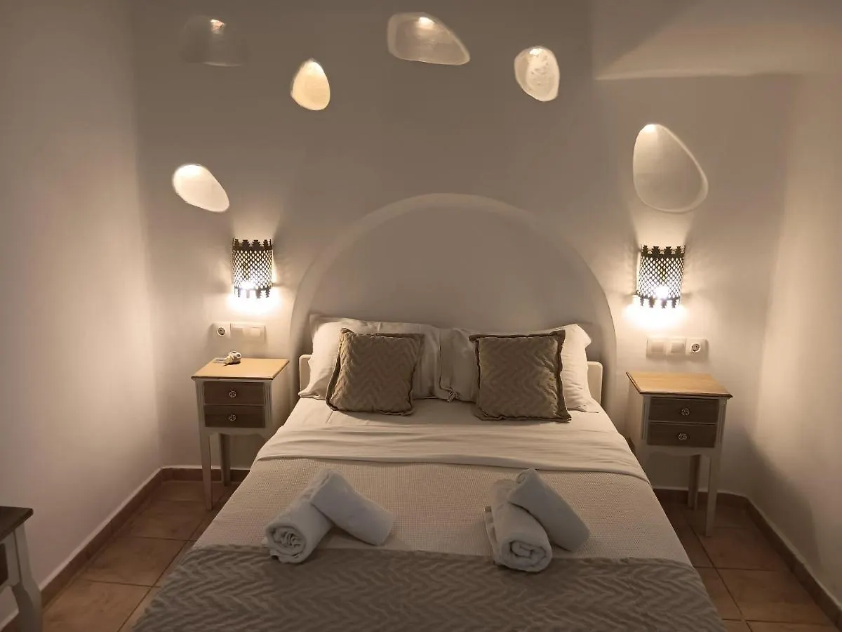 Navy Blue Suites Ornos  Ornos (Mykonos)